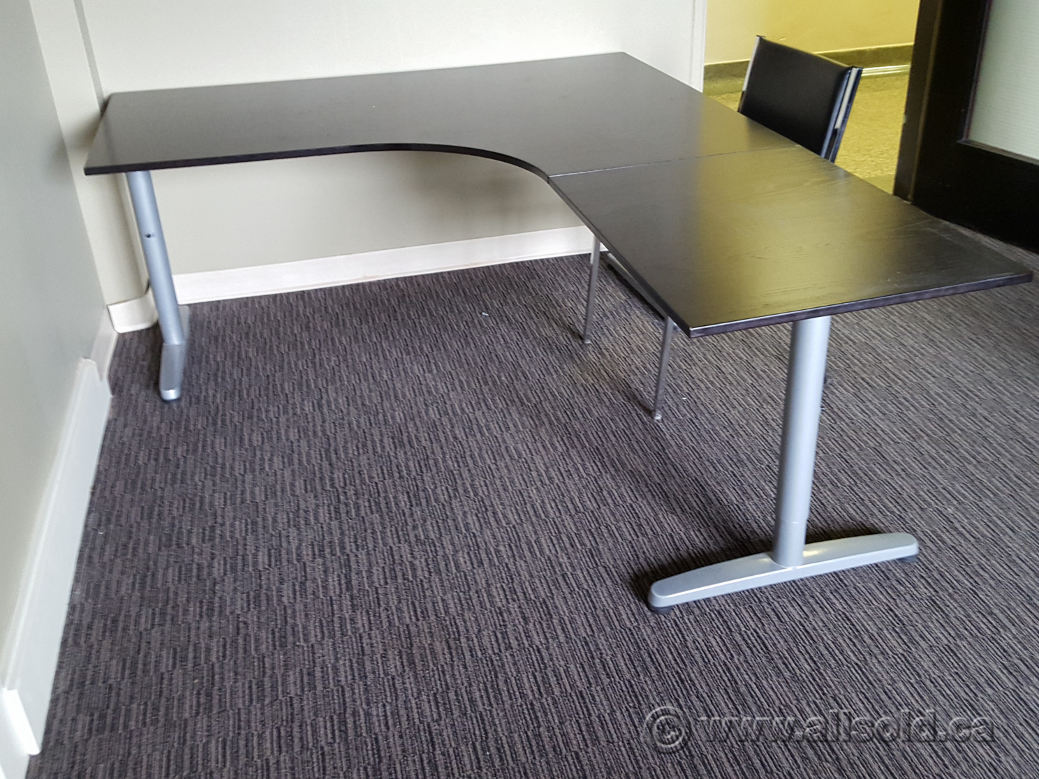 Ikea galant hotsell l desk